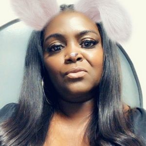 Meet your Posher, Melanie